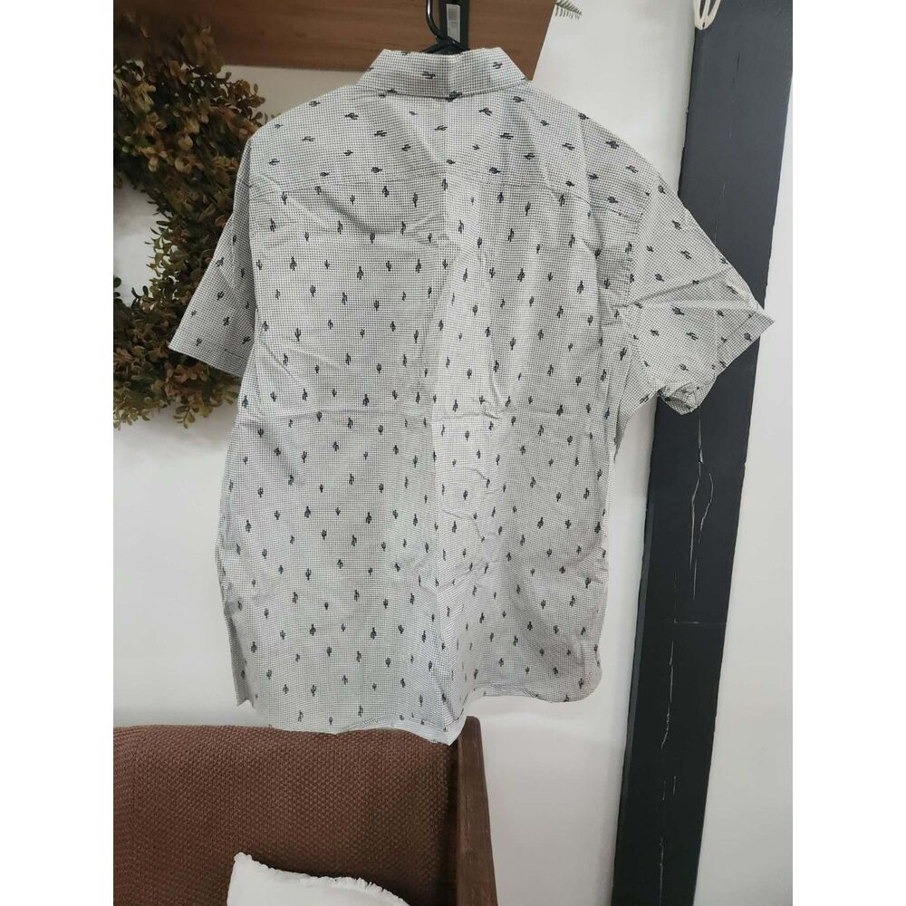 Molokai Surf Co. Short Sleeve Button Up Shirt